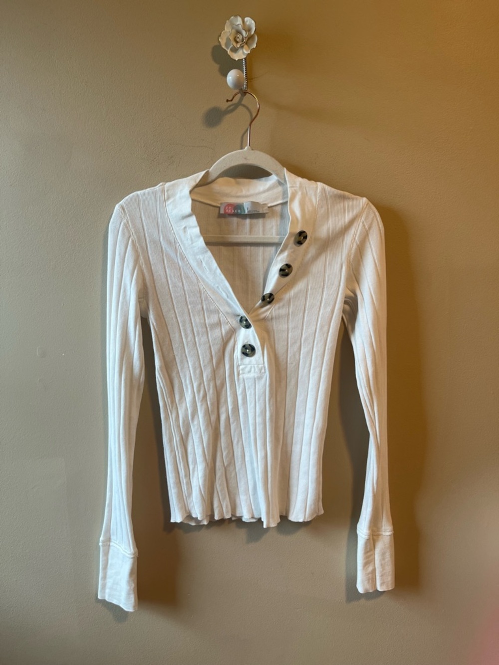 Free People Beach Ivory Ribbed Button Front Henley Small
